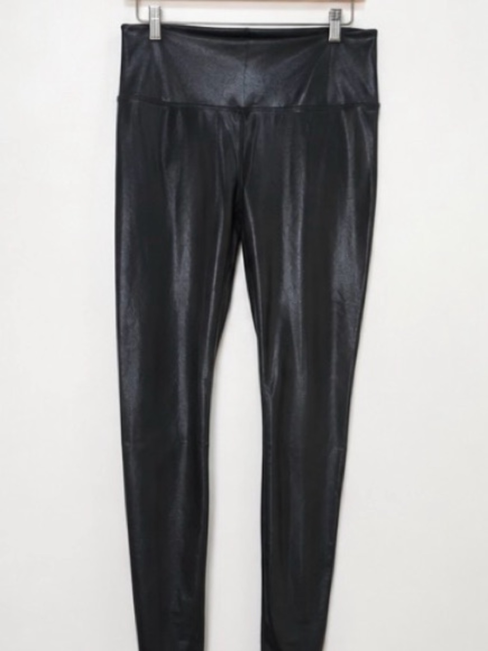 Athleta Elation Shine Tight Leggings – Black – Size Large – NWOT